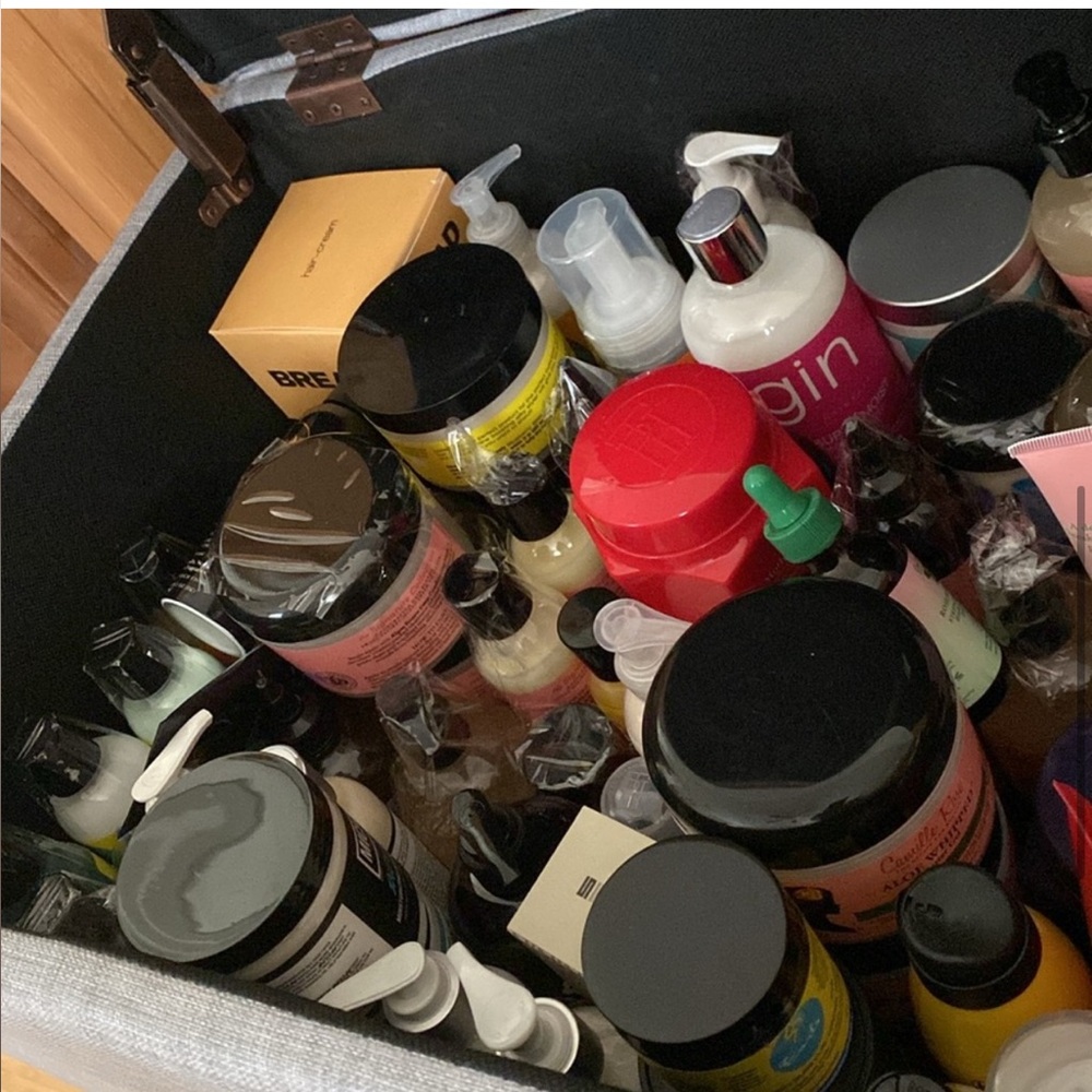 HUNDREDS OF DISCOUNTED HAIR PRODUCTS!